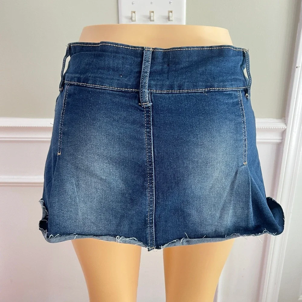 Y2K Vtg Refuge Stetch Denim Mini Skort Sz M Women Raw Hem Blue Retro Streetwear